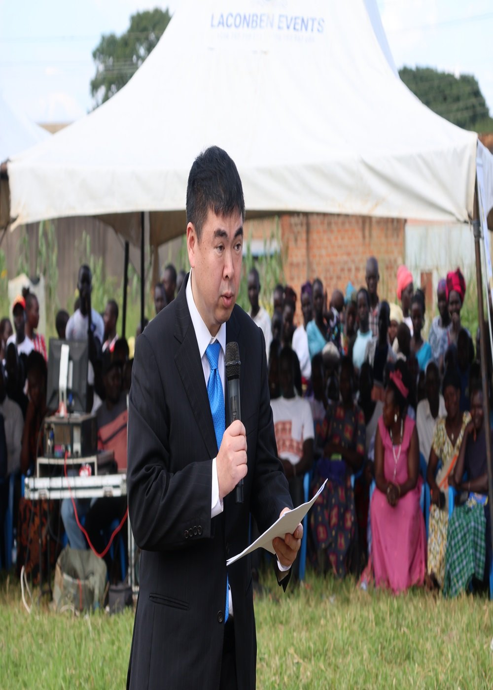 Mr. Yoshimura Tomotaka, Deputy Ambassador of Japan to Uganda, delivered his remarks during the commissioning ceremony in Palabek Kal Health centre IV in Lamwo district on October 5.